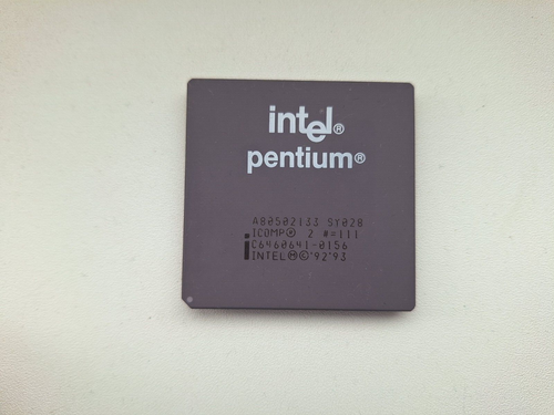 Intel Pentium 133 A80502133 SY028 3.1V rare mobile Pentium 133 vintage CPU GOLD - Picture 6 of 10