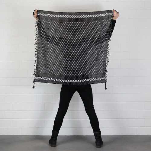 Kefiah foulard di cotone sciarpa palestinese motivo a croci nero bianco - Picture 9 of 9