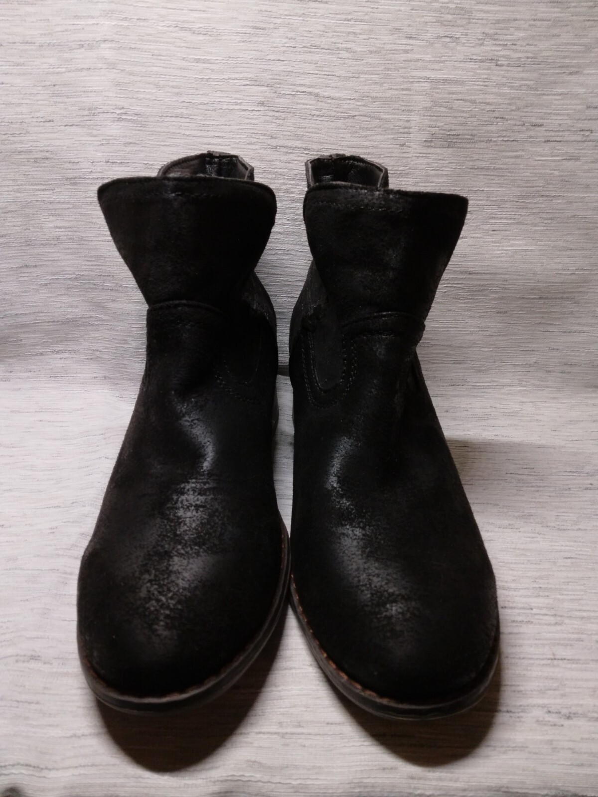Size 7.5- True Craft Java Booties - Black Vintage… - image 2
