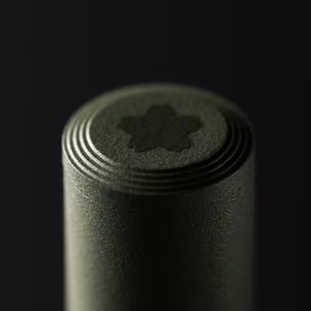Foto 6 di 8