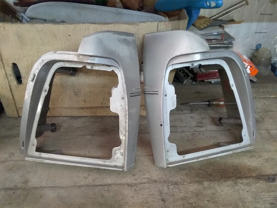 Ford Crown Victoria 1988-1991 luz trasera bisel carcasas ambos L/R OEM 1988-1991 Foto 4 de 4
