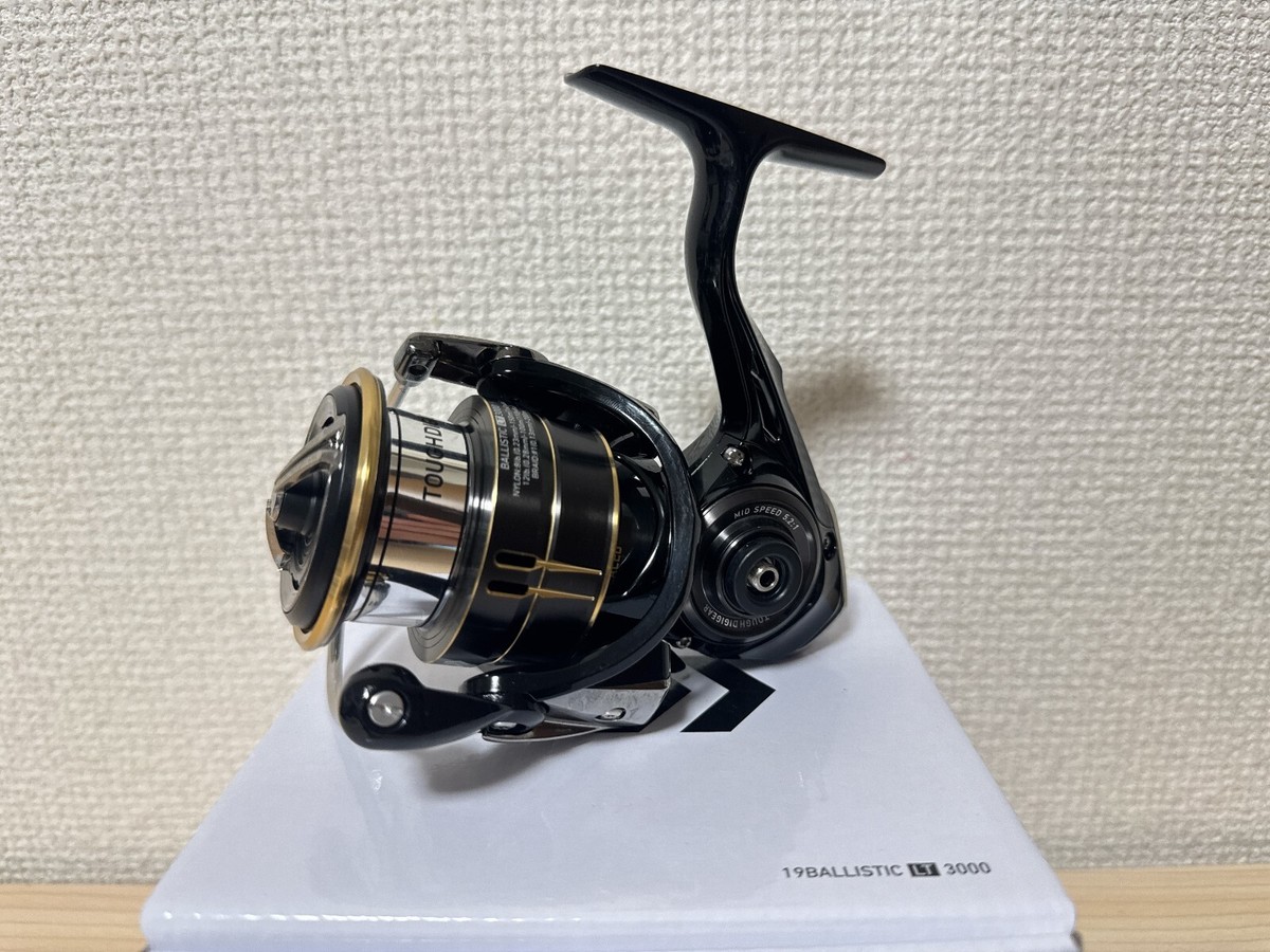 DAIWA Spinning Reel 19 Ballistic LT3000 Fishing genuine From