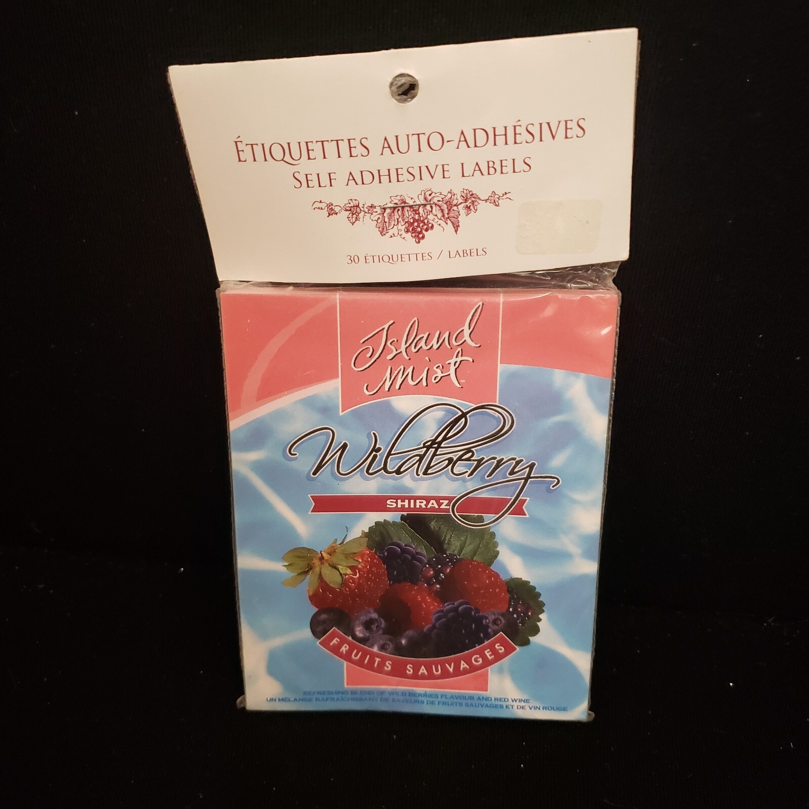 3 Packs Island Mist Wine Labels 30 Wildberry Shiraz 60 Strawberry White