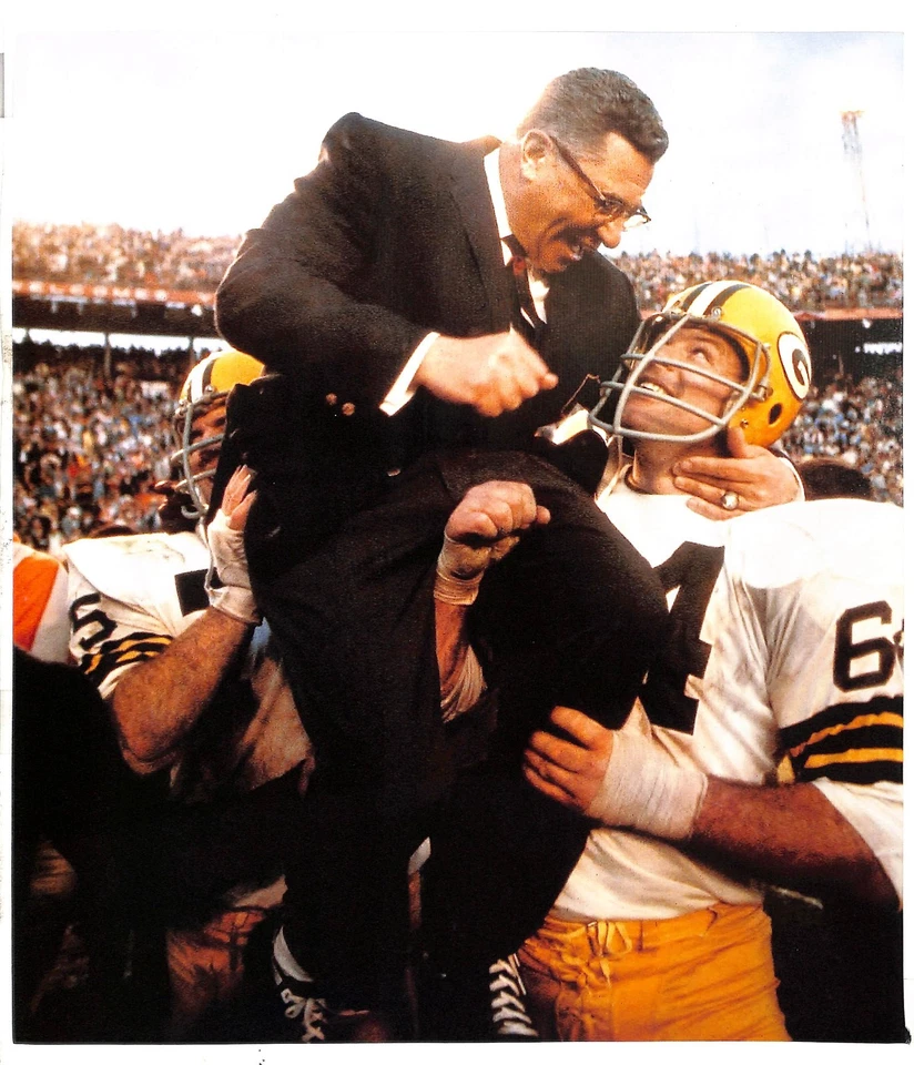 Bill Russell Autographed 10 x 12 Book Page Photo Boston Celtics JSA - Image 2 of 3