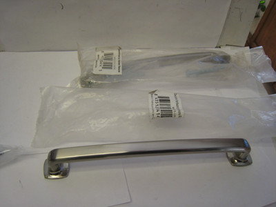 2 Decorative Hardware Resources Belcastel  MO6373-160  SN Satin Nickel