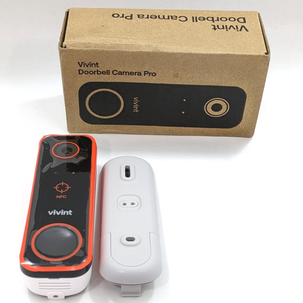 Vivint Doorbell Camera Pro 2nd Gen VS-DBC350-WHT