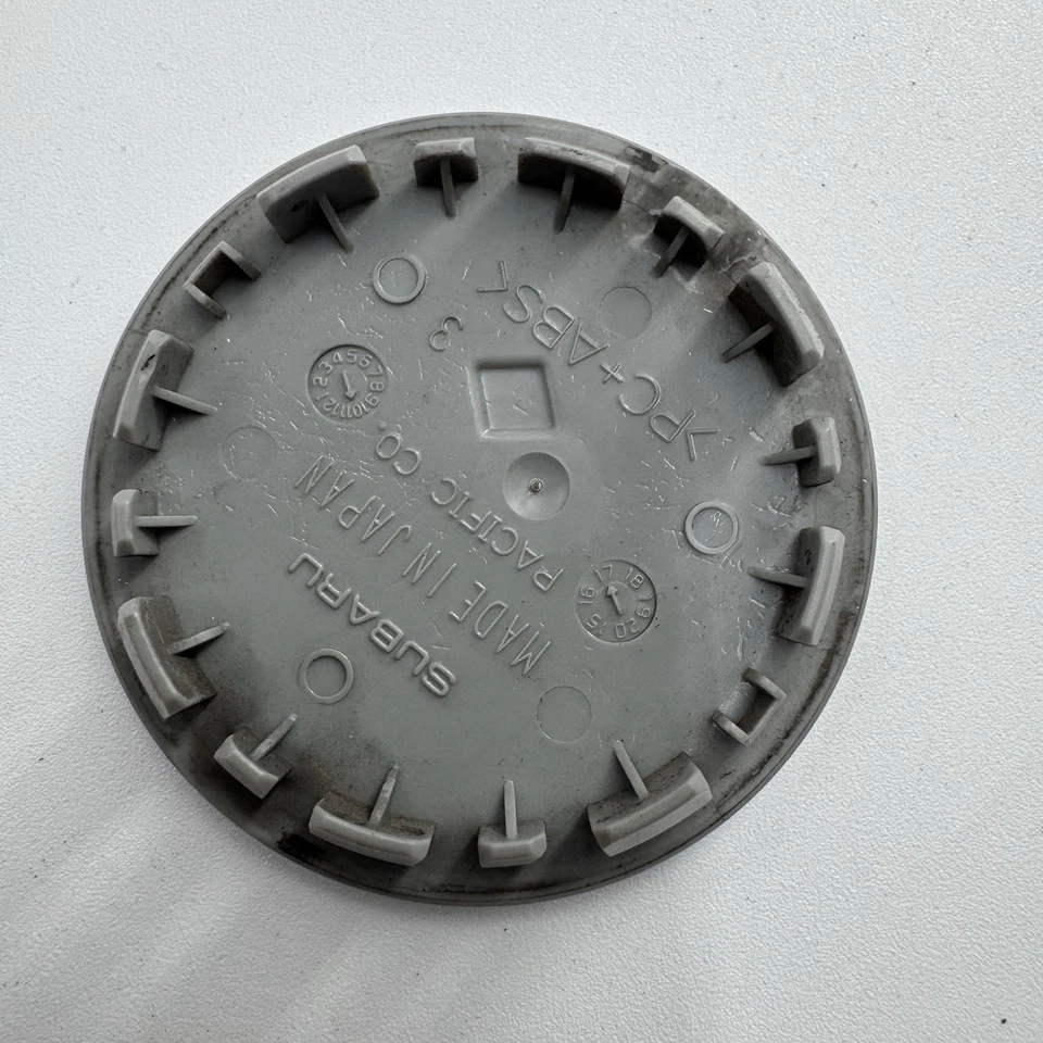 Subaru Outback Legacy Impreza Forester Ascent Center Cap 2014-2024 28821VA011 Foto 2 de 3