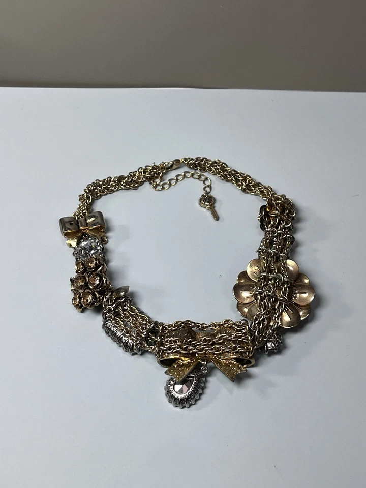 Collar Betsey Johnson Rosa Estrás Corazón Lazo LEER Foto 2 de 4