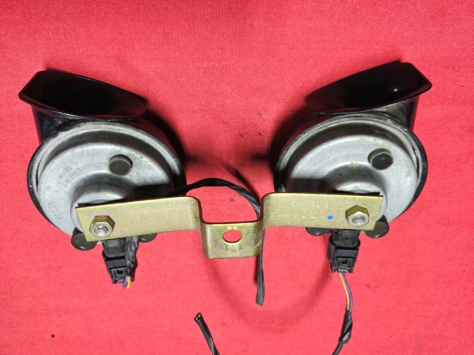 Juego de bocinas BMW X5 2000-2006 nota alta y baja 8387342 8387347 OEM Foto 3 de 4