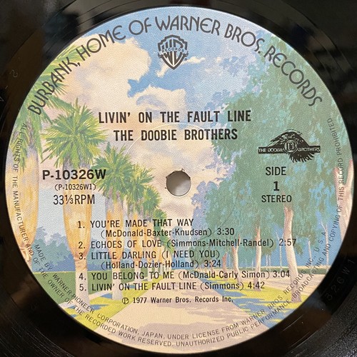 The DOOBIE BROTHERS Livin' On the Fault Line 1977 JAPAN ORG LP + OBI + Insert - Picture 6 of 6