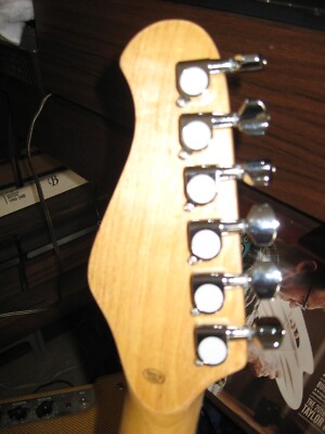 SAVE 25% NOW Grote GT-150 Super Series Strat. Style 2019 Guitar W