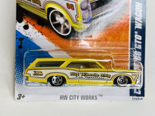 3 Hot Wheels Custom '66 GTO Wagon 2-Red 1-Yellow HW City Works #3/10 NEW - Picture 3 of 11