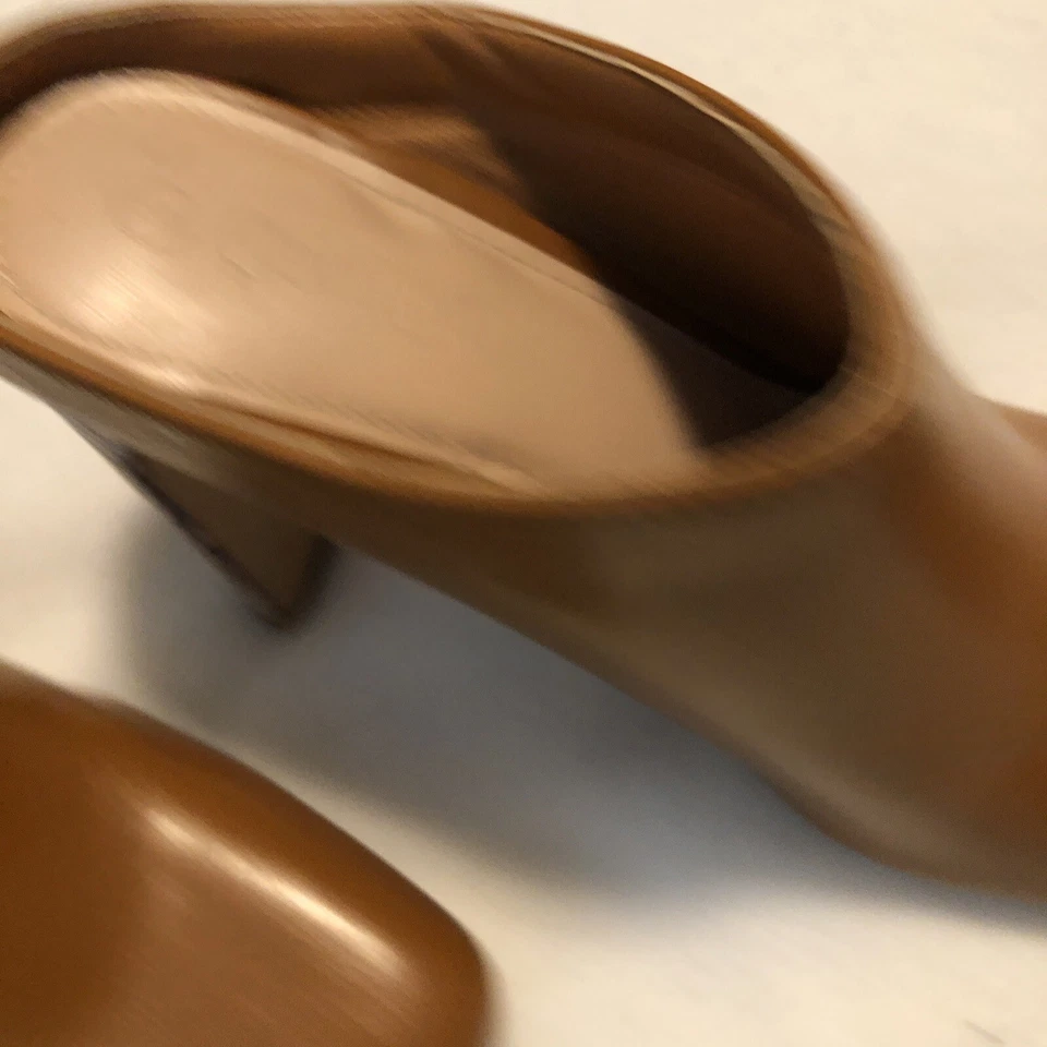 Tacones Coutgo Punta Cerrada Tacón Mula Piel de Serpiente Talla 5 Foto 4 de 4