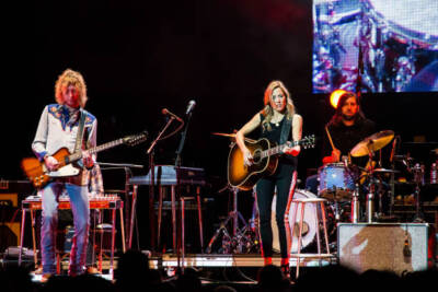Sheryl Crow at The Palace of Auburn Hills on October 25 2013 in Au- Old Photo 22