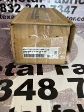 Mac Valve Inc. Solenoid Pilot Operated Valve 82A-EC-AAA-TM-DAAP-1DA