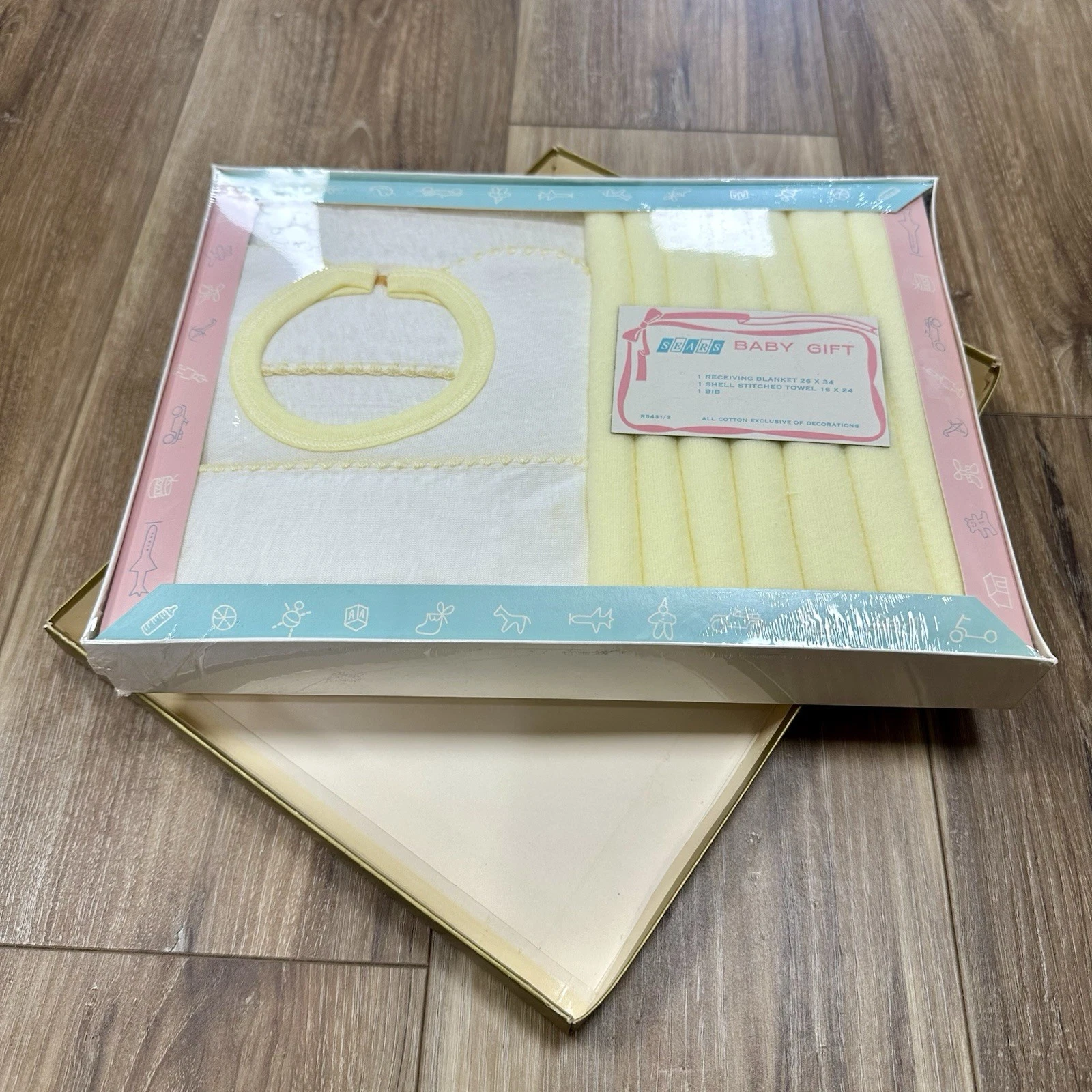 Vintage 1960s Sears Baby Gift Set R5431/3 (Blanket, Towel, Bib) New Sealed