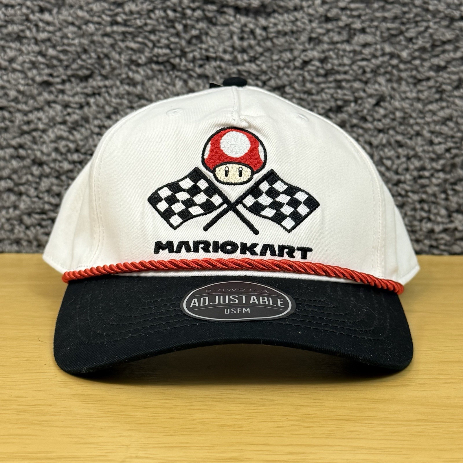 Nintendo Mario Kart Bioworld Adjustable SnapBack Rope Trucke