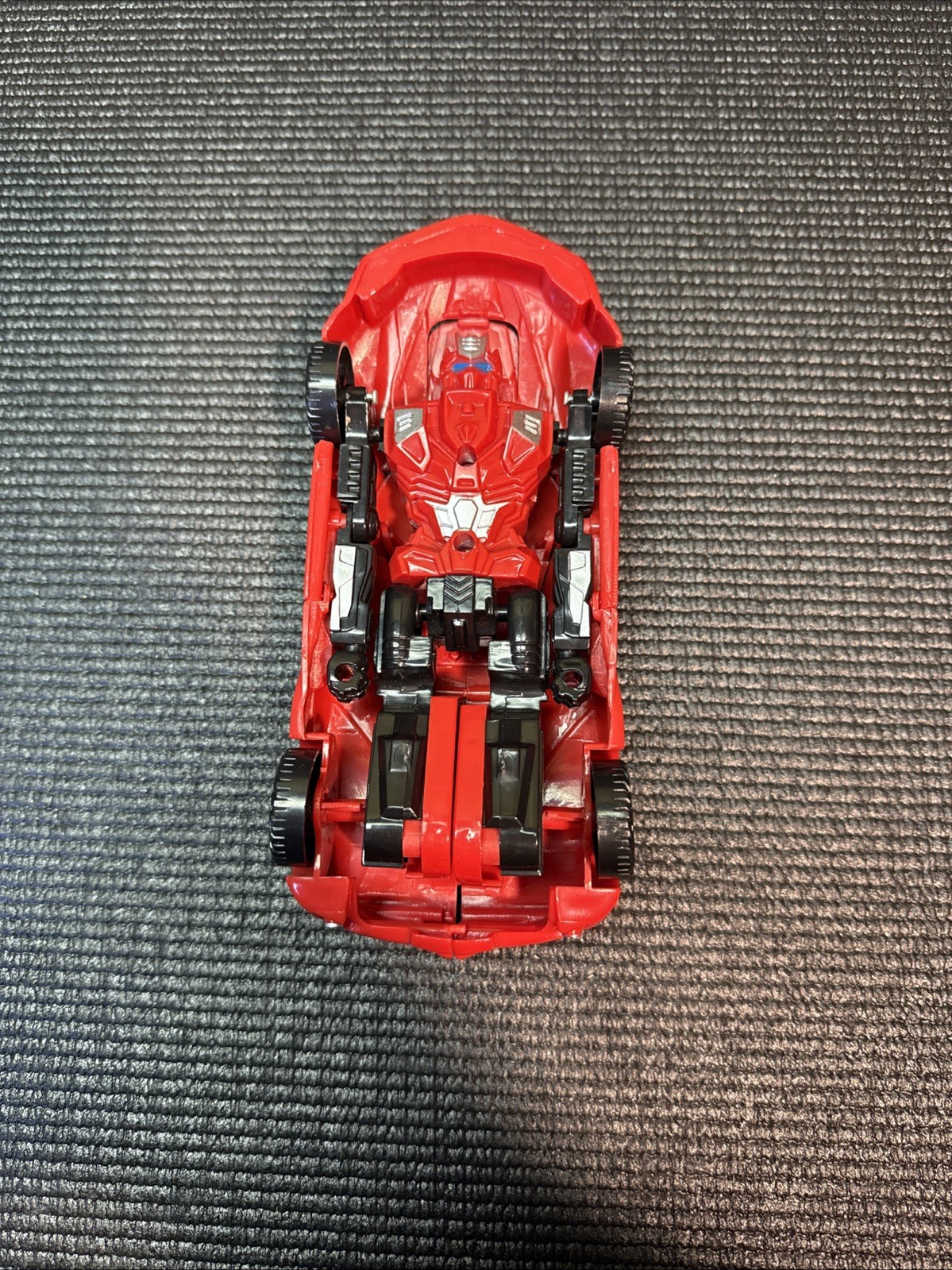 Deluxe Class version from the Transformers: Prime "Robots in