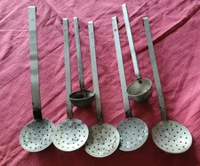 DECO IDEA 7 ANTIQUE KITCHEN UTENSILS SKIMMER/LATCH AS IS