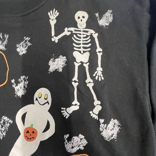 Vintage Halloween Sweatshirt Skeletons Ghosts Novelty Black Pullover - Picture 5 of 8