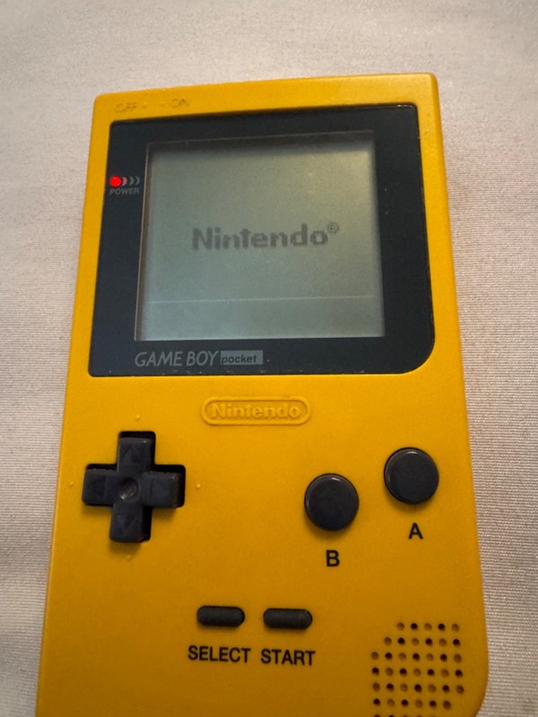 Nintendo Game Boy Pocket Console - Yellow