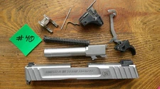 SMITH & WESSON SD40VE SLIDE BARREL RECOIL GUIDE TRIGGER PINS BLOCK
