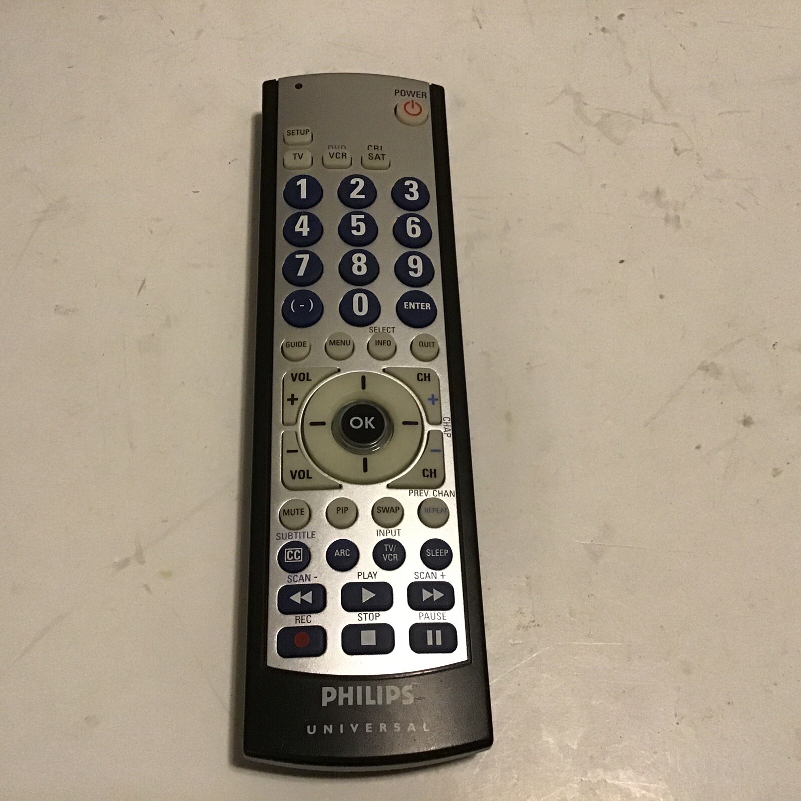 Philips CL035A TV VCR DVD CBL Universal Remote Control Tested No Back ...