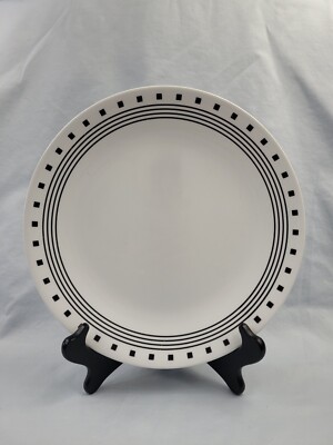 Corelle City Block Dinner Plates Vitrelle Black White 10.25'' 7 Pcs.        24