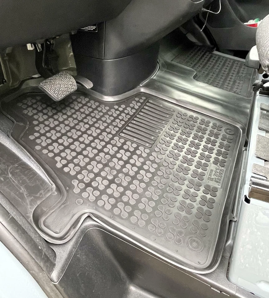 Van Mats for 2007-2024 Mercedes Benz Sprinter Floor Mats /Cargo Van/ Tailored Foto 2 de 4