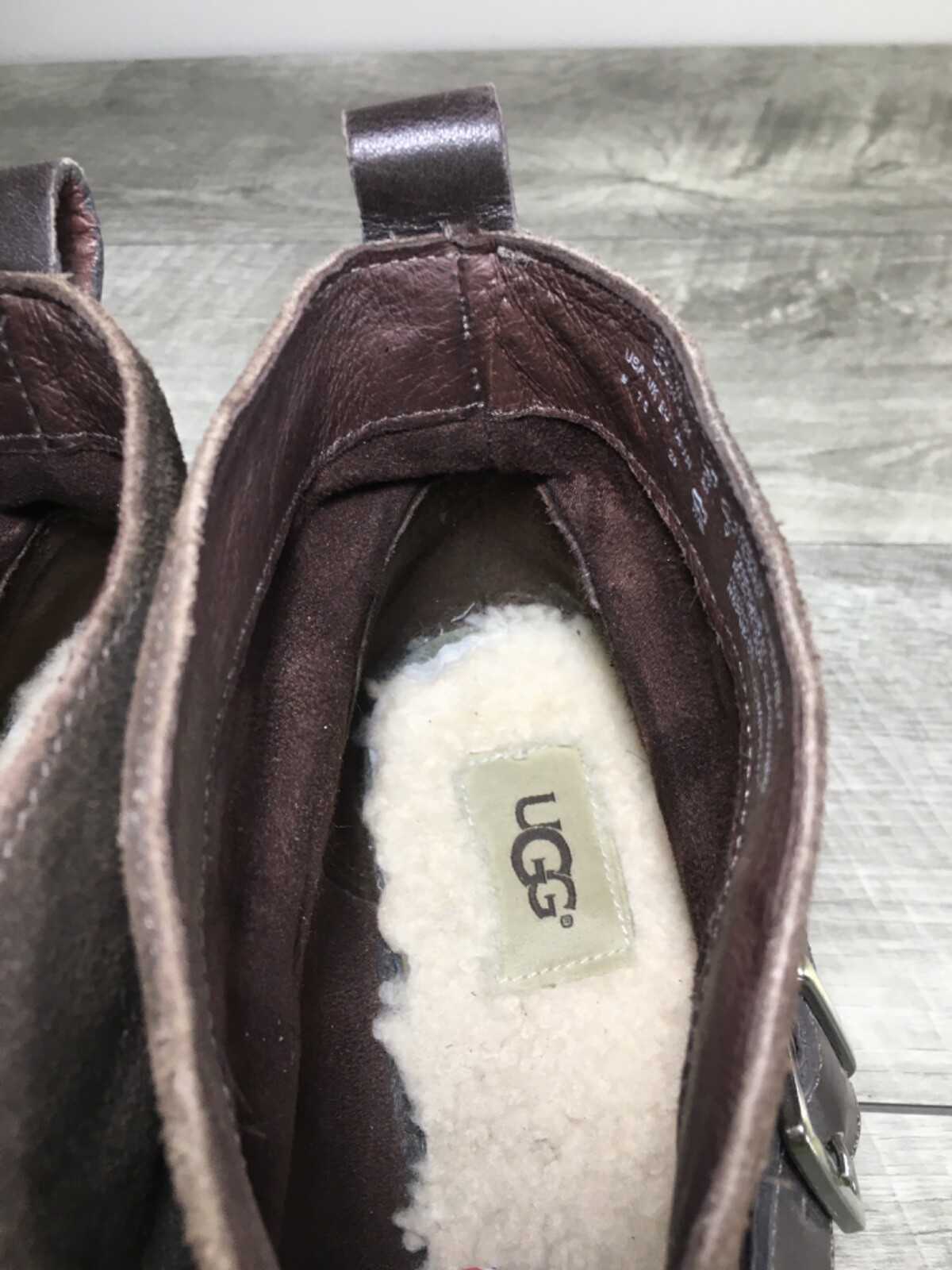 Women’s UGG Australia Shearling Wright Belted Sue… - image 8