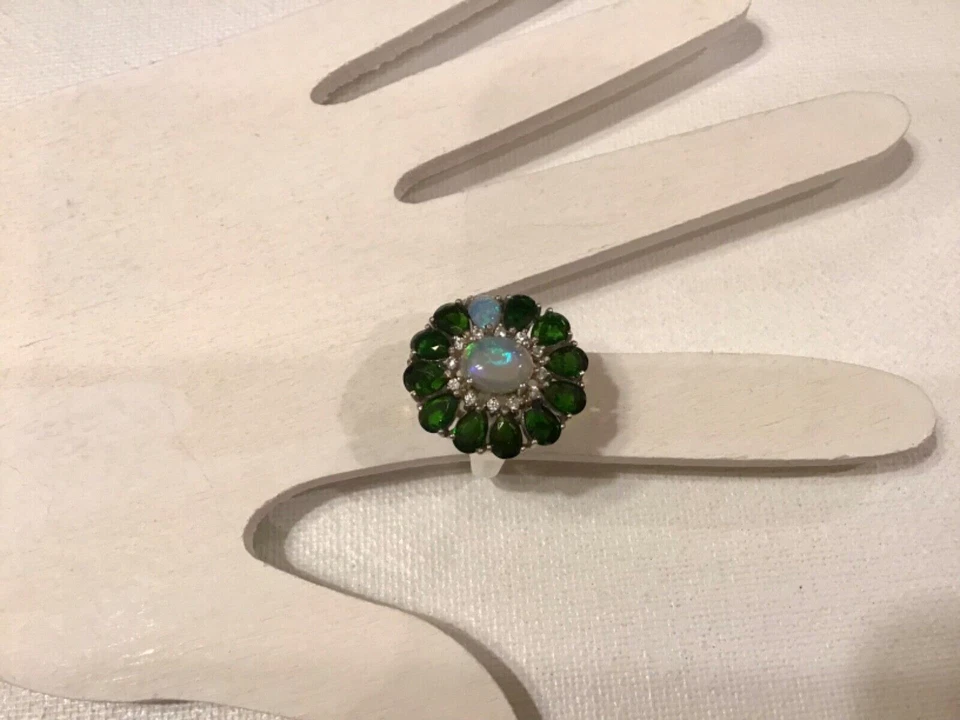 Joyería de anillo de plata esterlina de 0,93 quilates de ópalo y 4 quilates de cromo diopsido talla 8 Foto 3 de 4