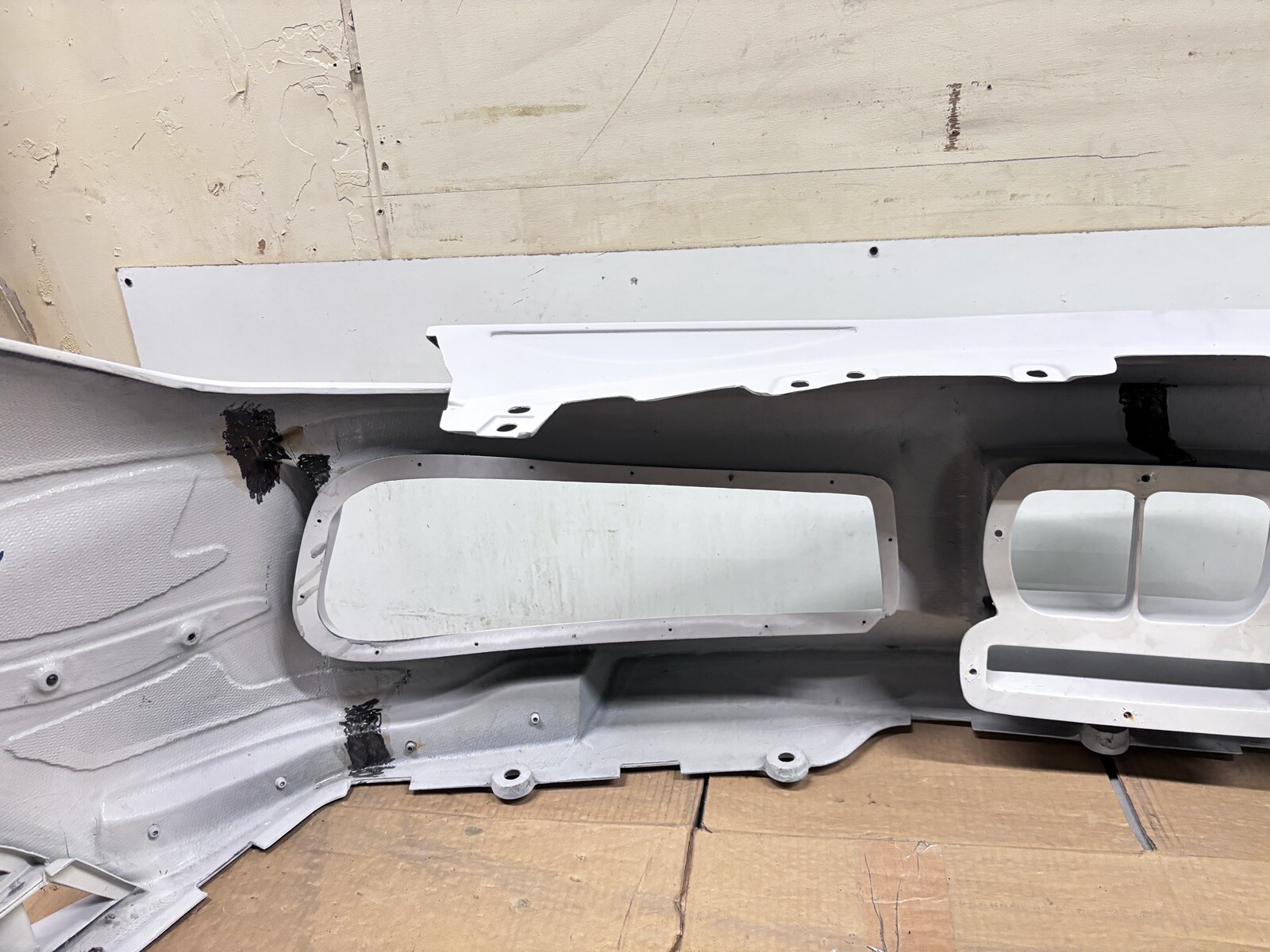 2017-2019 FERRARI 488 CHALLENGE FRONT OEM CARBON BUMPER PRIMED 89399000