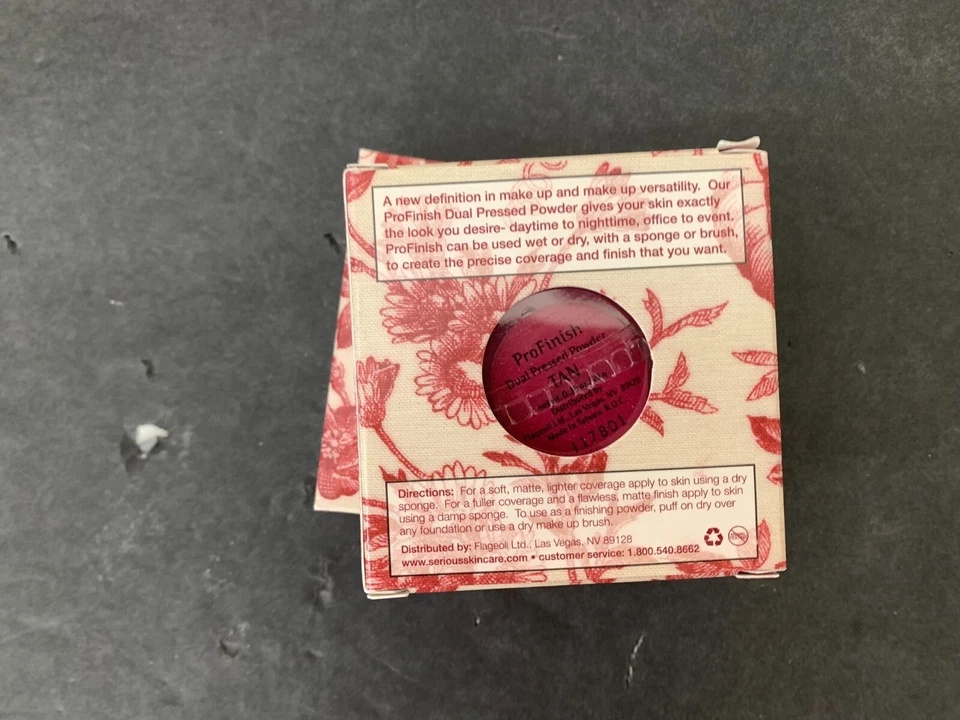 Serious Skincare ProFinish Doble Prensado Polvo Bronceado NUEVO SELLADO Lote de 2 Foto 2 de 2