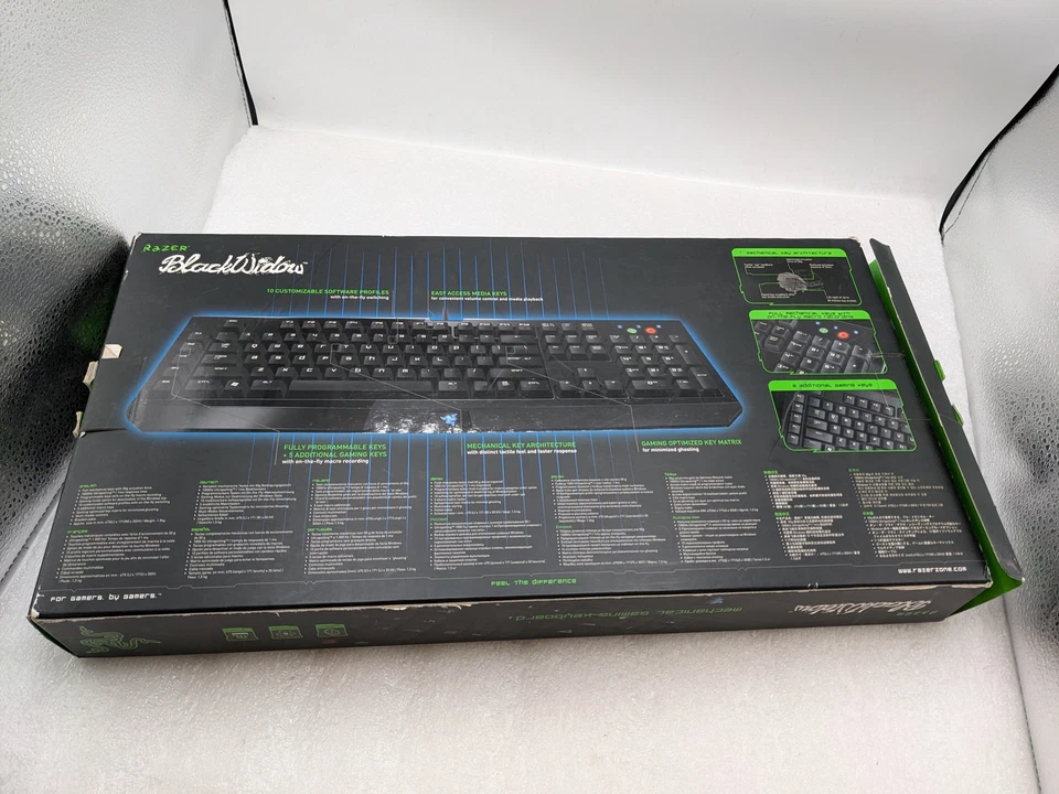 Razer BlackWidow Mechanical Gaming Keyboard ( RZ03-00390100-R3M1 ) Free Shipping - Image 4 of 4