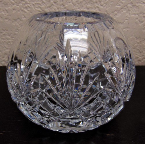 Vintage geschliffener Kristall runde Rosenschale/Vase - Galway irischer Kristall - 4,25" hoch - Bild 8 von 9