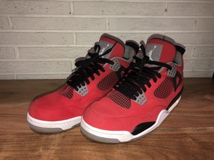 jordan 4 toro bravo box