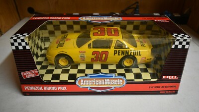 PONTIAC GRAND PRIX # 30 PENNZOIL M. WALTRIP 1/18 AMERICAN MUSCLE ERTL Nascar