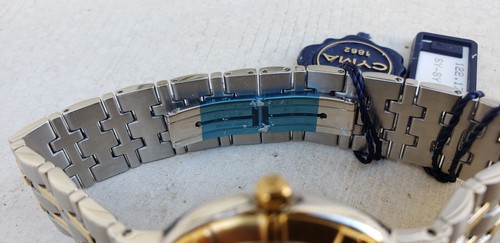 NEW CYMA LE LOCLE 2 TONE QUARTZ 35MM MENS WATCH - Picture 5 of 12
