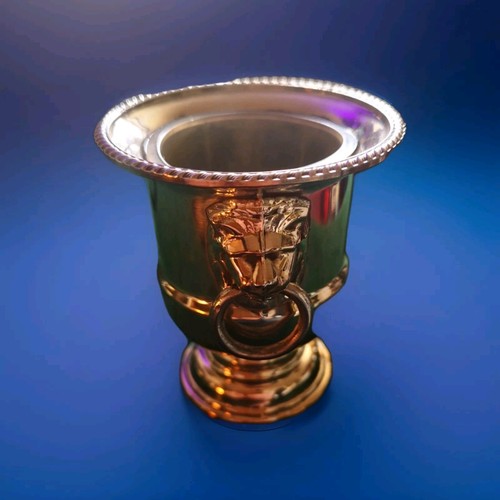Viners of Sheffield Egg Cup Toothpick Holder - Silver Plated - Lion Head Design - Foto 1 di 8