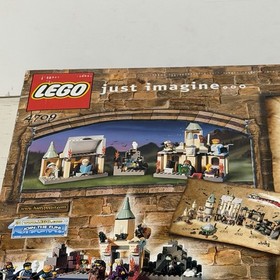 Vintage 2001 LEGO Harry Potter: Hogwarts Castle 4709 Please See Description