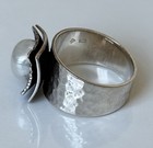 Silpada Ring 925 Sterling Silver Hammered Freshwater Pearl Ring — photo 3