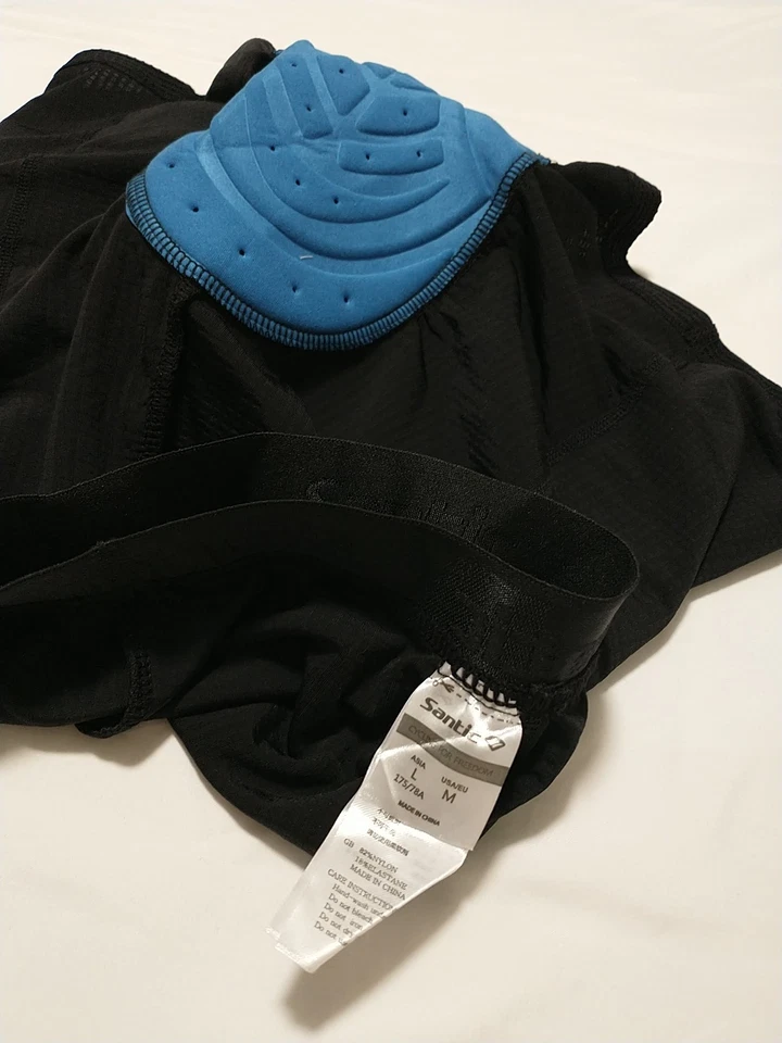 Pantalones Cortos de Bicicleta Ciclismo Hombres Mujeres Bicicleta Ropa Interior Pantalones Suave Esponja Gel Acolchado 3D Foto 3 de 4