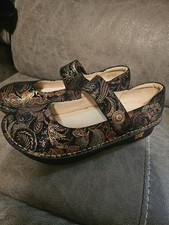 Alegria Women  s 8.5 Mary Jane Comfort Shoes Floral Tapestry Leather Insole