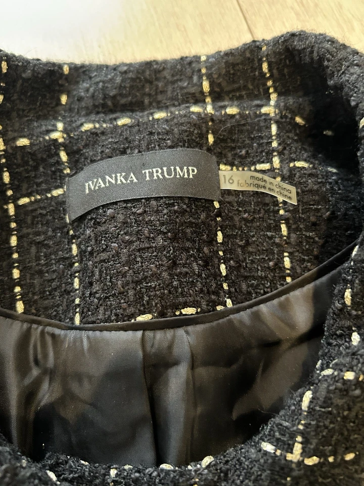 ¡¡¡Nuevo!!! Blazer I Anal Trump Tweed Negro Y Dorado Con Detalle Volantes Talla 16 Foto 3 de 4