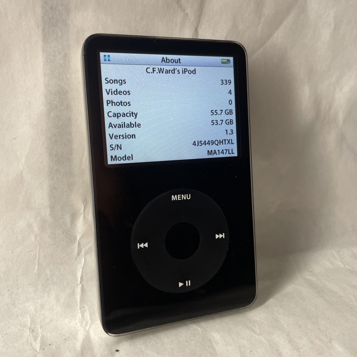 Apple iPod Classic 5th Generation 60GB Black Model A1136