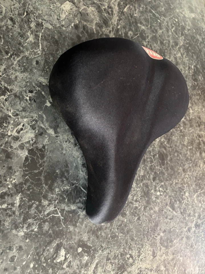 Bell Comfort 自行车座椅 10 英寸长 9 英寸宽二手状况良好 — 第 2/4 张图片