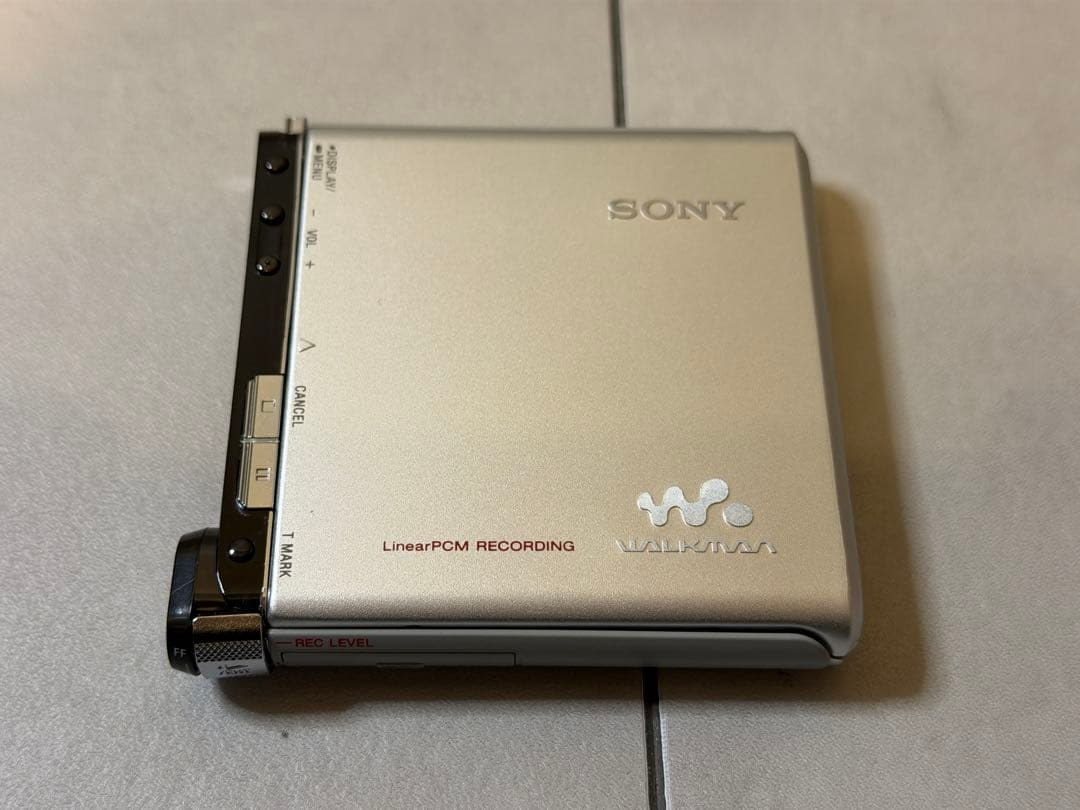 SONY MZ-RH1 Walkman Hi-MD Player MiniDisc Recorder Silver Working