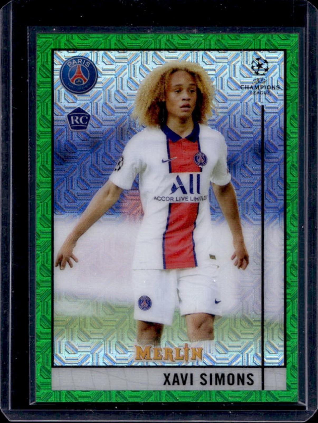 2020-21 Topps Merlin Chrome UEFA Xavi Simons Refractor RC Green Mojo #94/99 PSG