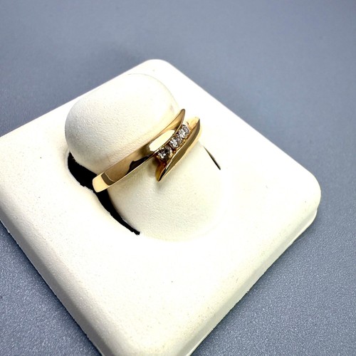 Nueva banda de derivación de 3 diamantes de 0,11 quilates TW oro amarillo de 14 quilates 3,2 g tamaño 6,5 - Imagen 4 de 12