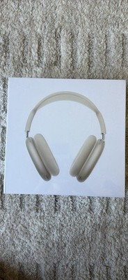 Apple AirPods Max with Smart Case starlight USB-C Bluetooth Over-Ear Headband